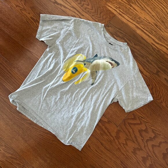 neff Men's Sharknana Tee Size Large Shark Banana Crew Neck Graphic Screen Print - Picture 4 of 8